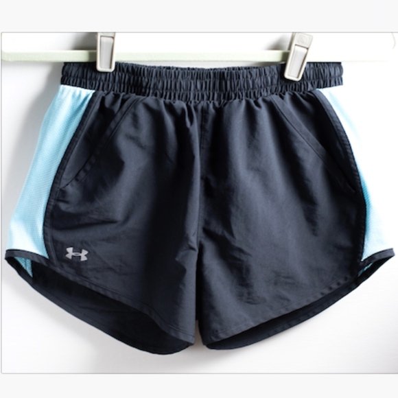 Under Armour Pants - Under Armour Lined Shorts , XS with pockets